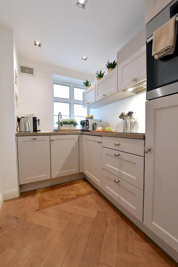 Appartamento Stunning 2 Bed Art Deco In Earl's Ct By Jen's Homes 4